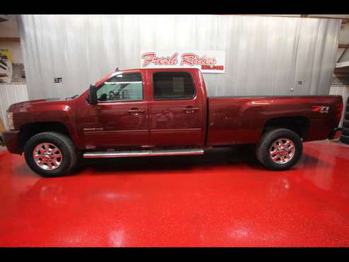 2013 Chevrolet Chevy Silverado 3500 Crew Cab 4WD - GET APPROVED!! for sale in Evans, CO