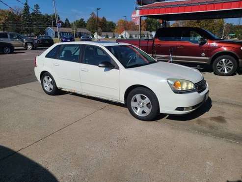 2004 CHEVROLET MALIBU MAXX LT - - by dealer - vehicle for sale in Cambridge, MN