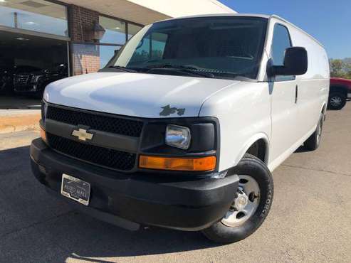 2011 CHEVROLET EXPRESS CARGO 3500 for sale in Springfield, IL