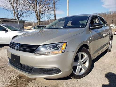 2013 Volkswagen Jetta TDI 6A - - by dealer - vehicle for sale in Fenton, MO