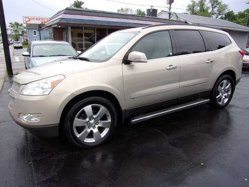 2009 Chevy Traverse 3.6L-AWD for sale in NEWARK/COLUMBUS, OH