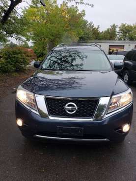 2013 Nissan pathfinder with third row seats for sale for sale in Rochester , NY