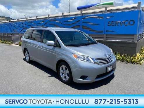 2015 Toyota Sienna - - by dealer - vehicle for sale in Honolulu, HI