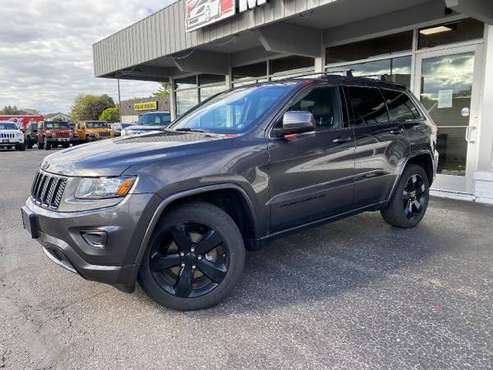 2015 Jeep Grand Cherokee Laredo 4WD - - by dealer for sale in Portage, WI