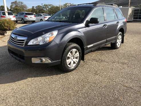 2011 Subaru Outback 2.5i - cars & trucks - by dealer - vehicle... for sale in Middleton, WI