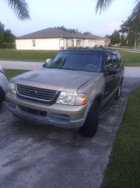 02 Ford Explorer - cars & trucks - by owner - vehicle automotive sale for sale in Cape Coral, FL