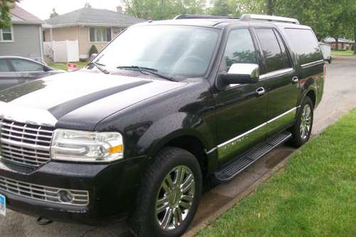 2008 Lincoln Navigator L - cars & trucks - by owner - vehicle... for sale in Calumet City, IL