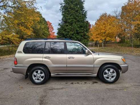 Southern Vehicle Rust Free 2005 Toyota Land Cruiser V8 4X4 CLEAN for sale in Columbus, OH