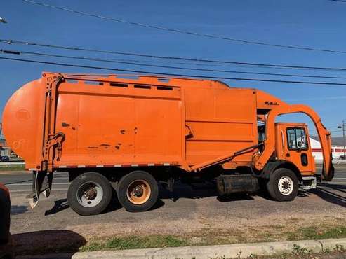 2004 Mack MR-600 FRONT LOADER GARBAGE TRUCK READY FOR - cars & for sale in Massapequa, TX