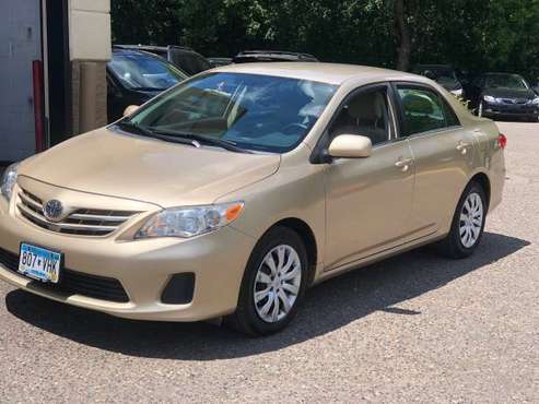 2013 TOYOTA COROLLA LE Sedan with 77xxx Miles only! Gas Saver! for sale in Saint Paul, MN