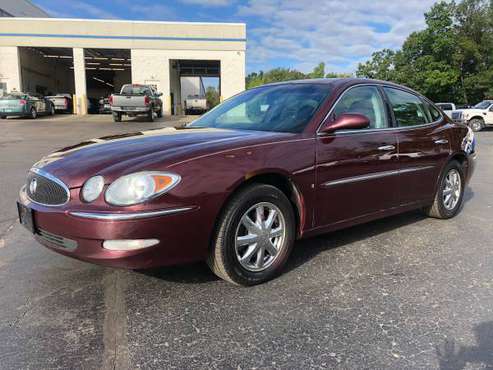 Great Sedan! 2006 Buick Allure! Loaded! for sale in Ortonville, OH