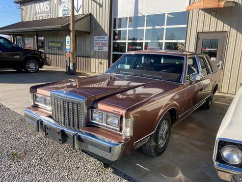 1985 Lincoln Towncar - cars & trucks - by dealer - vehicle... for sale in Upper Sandusky, OH