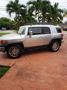 2007 FJ Cruiser - cars & trucks - by owner - vehicle automotive sale for sale in Miami, FL