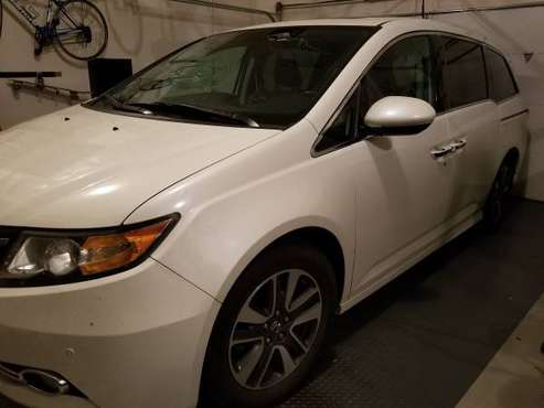 2015 Honda Odyssey Touring-White for sale in Bennington, NE