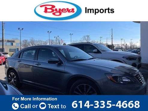 2012 Chrysler 200 S sedan Tungsten Metallic Clearcoat - cars & for sale in Columbus, OH