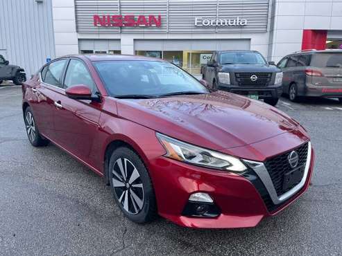2019 Nissan Altima SV AWD - - by for sale in BERLIN, VT