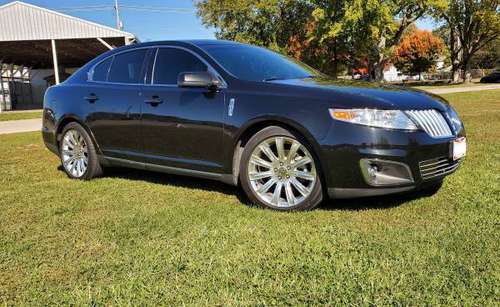 2009 Lincoln MKS, Low Miles, Like new for sale in Zanesville, OH