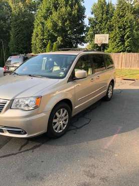 Chrysler Town and Country for sale in Stamford, NY