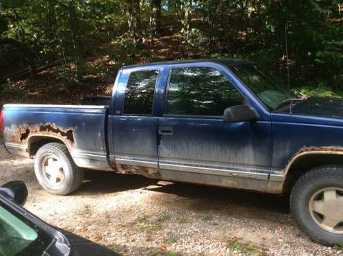 1998 Chevy half ton 4X4 Pick Up for sale in Honor, MI