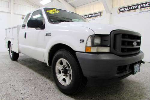 2002 Ford F-250 XL Work Service Truck - 6.8L V10 - WE FINANCE! for sale in Albany, OR