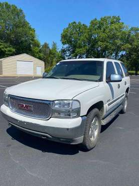 2004 GMC Yukon - - by dealer - vehicle automotive sale for sale in Greenbrier, AR