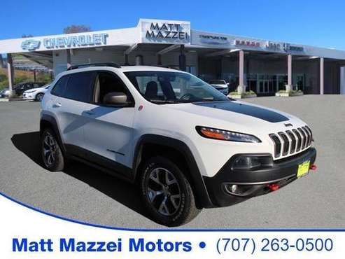 2015 Jeep Cherokee SUV Trailhawk (Bright White Clearcoat) - cars & for sale in Lakeport, CA