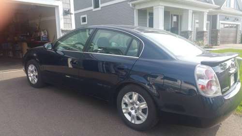 2005 Nissan Altima 2.5L S for sale in Hudson, MN