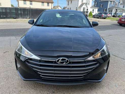 2020 Hyundai elantra SE only 9 K miles New Car - - by for sale in Franklin Square, NY