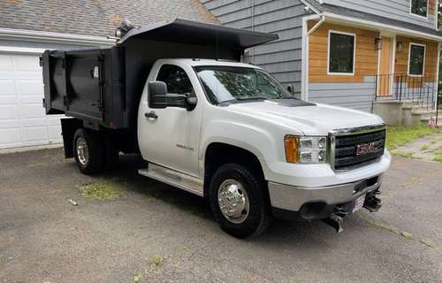 2013 GMC 3500 HD 4x4 Dump Truck for sale in Stamford, NY