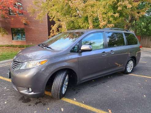 Clean 2013 Toyota Sienna XLE for sale in Forest Lake, MN