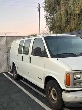 2000 GMC SAVANA 1500 cargo van for sale in Santa Maria, CA
