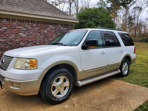 2005 Ford Expedition Eddie Bauer NEEDS TRANSMISSION WORK - cars &... for sale in Ridgeland, MS