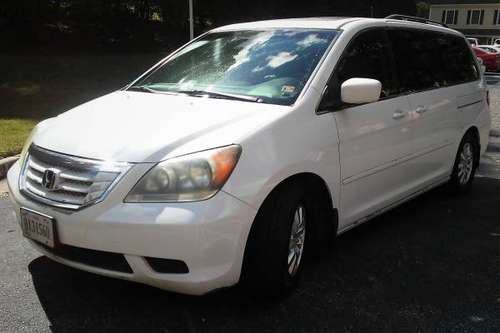 2009 Honda Odyssey EX-L w/rear entertainment system - cars & trucks... for sale in North Chesterfield, VA