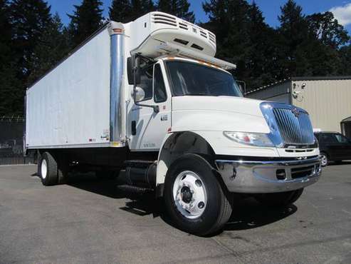 *2006 International 4400 Reefer Truck*Reefer Box for sale in Eagle Creek, WA