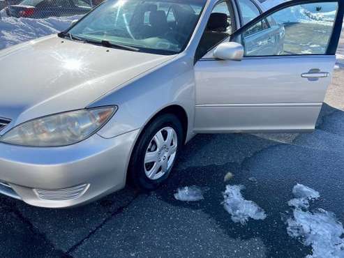2002 Toyota Camry LE for sale in Hicksville, NY