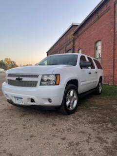 2008 Chevy Suburban - - by dealer - vehicle automotive for sale in Lakeland, MN