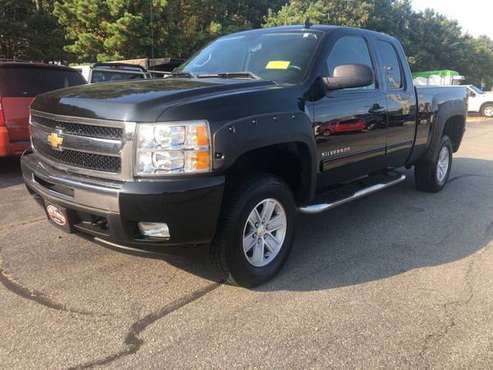 2011 Chevrolet Silverado 1500 LT 4x4 4dr Extended Cab 6.5 ft. SB < for sale in Hyannis, MA