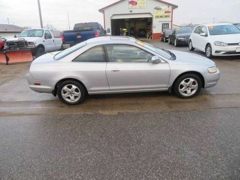 2000 Honda Accord Cpe 2dr Cpe EX Auto V6 w/Leather 97, 000 miles for sale in Waterloo, IA