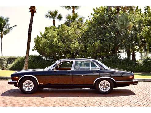 1987 Jaguar XJ12 for sale in Delray Beach, FL