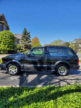 1993 GMC Typhoon for sale in Golf, IL