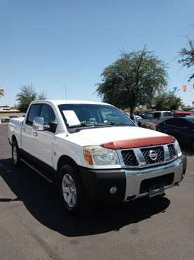 2004 nissan titan 4x4, one owner clean carfax - - by for sale in Glendale, AZ