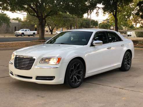 Chrysler 300 2014 for sale in Austin, TX