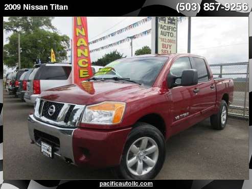 2009 Nissan Titan SE 4x4 Crew Cab Short Bed 4dr with for sale in Woodburn, OR