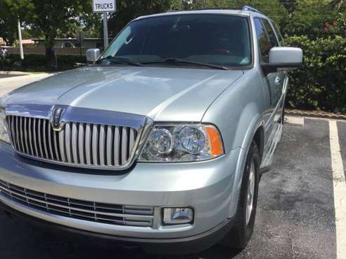2005 Lincoln Navigator SUV for sale in Hollywood, FL