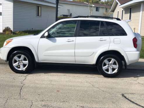 2004 TOYOTA RAV 4 for sale !! for sale in Schaumburg, IL