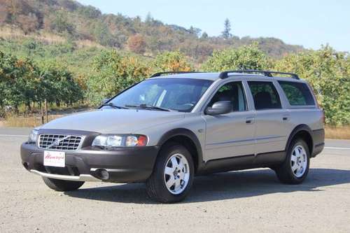 2004 Volvo XC70 - - by dealer - vehicle automotive sale for sale in Phoenix, OR