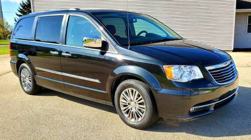 2014 Chrysler Town & Country Touring L with only 70k miles for sale in Clinton, IA