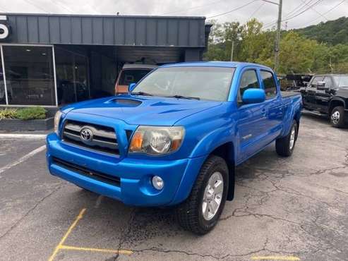 2010 TOYOTA TACOMA 4WD DOUBLE LB V6 AT Text Offers/Trades - cars & for sale in Knoxville, TN