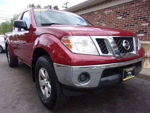 2010 Nissan Frontier SE V6 King Cab 4x4, 136k Miles, Maroon/Tan for sale in Franklin, NH