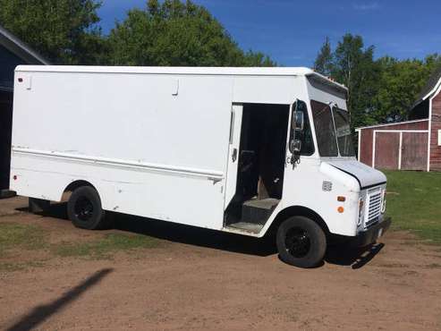 Grumman box van 15’ box - one ton - dually for sale in Willow River, MN